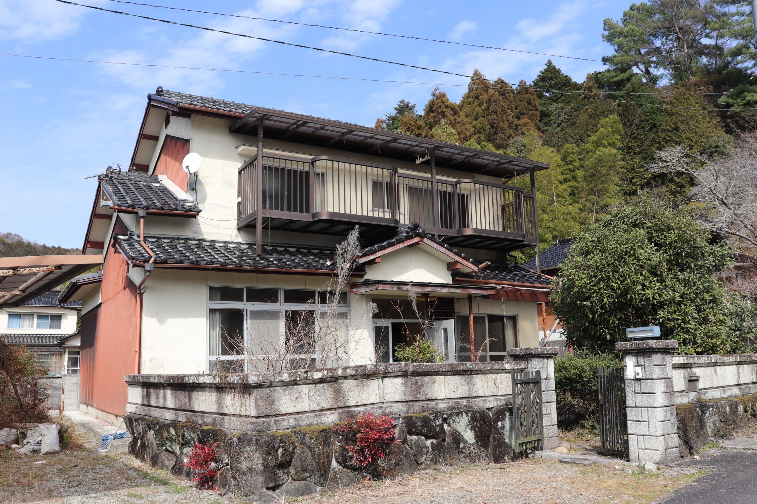 宍粟市山崎町川戸のお家