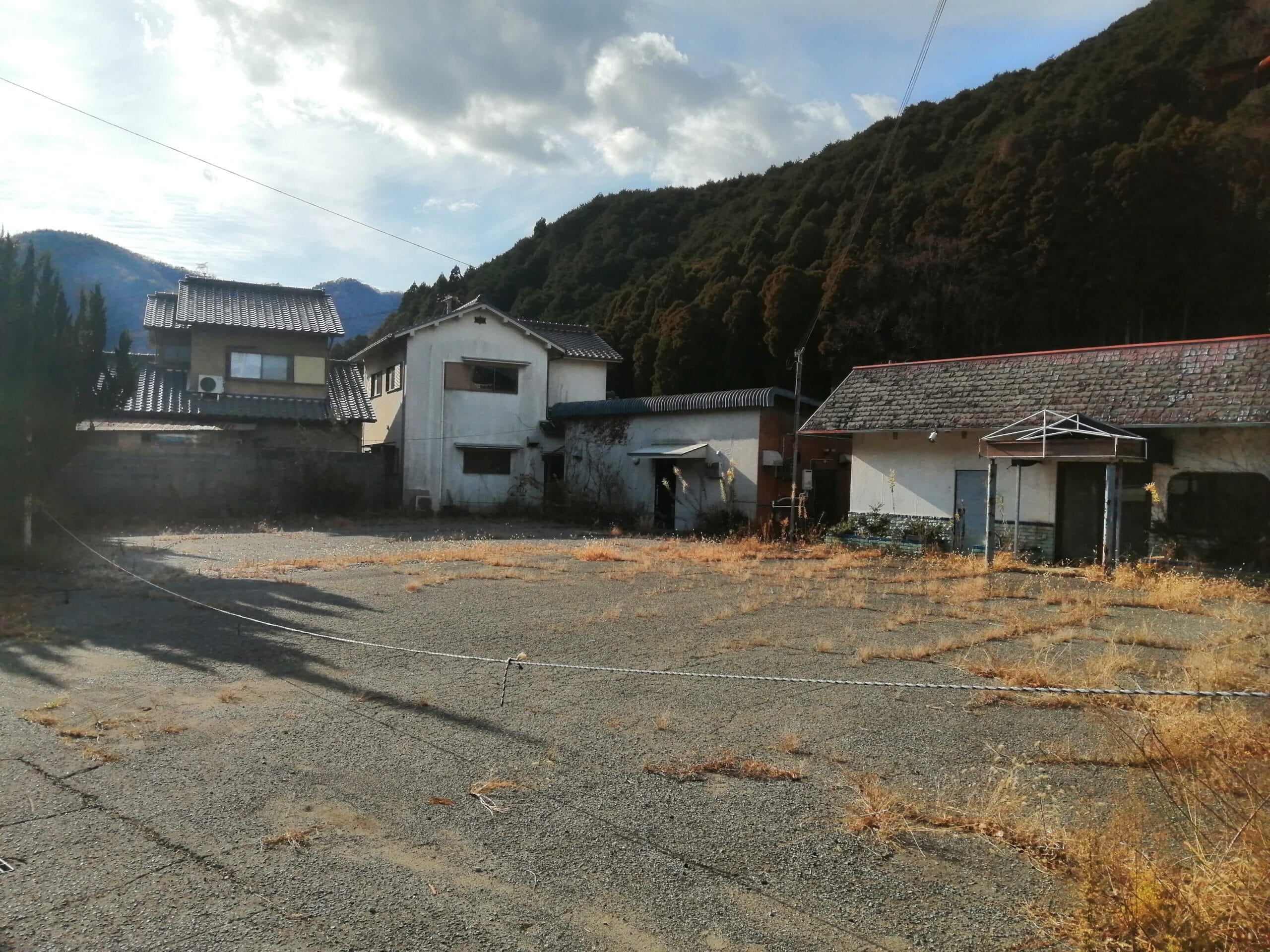 安富町塩野２